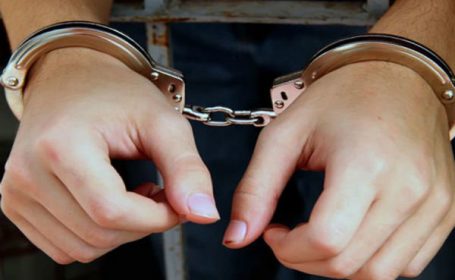 کلاهبردار میلیاردی هنگام فرار از کشور بازداشت شد