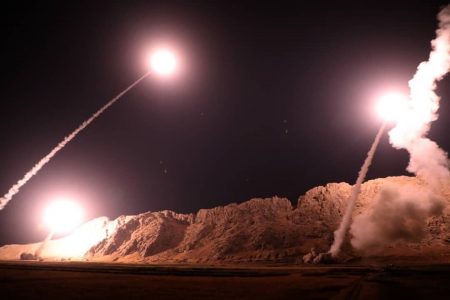 ترامپ به حملات موشکی ایران پاسخی نداد