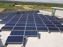 احداث ۵ نیروگاه خورشیدی می شود