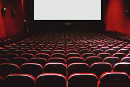 از ابتدای محرم تا  پایان روز یازدهم سینماها تعطیل است