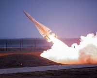 شلیک موفق موشک «شلمچه» در رزمایش ذوالفقار ۹۹ ارتش