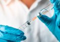 توصیه دانشگاه علوم پزشکی برای تزریق واکسن کرونا