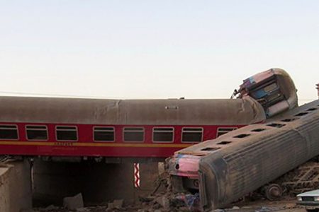 دیه جانباختگان حادثه قطار مشهد- یزد باید فوری تأمین شود