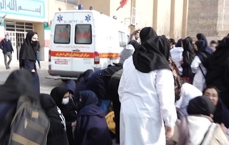 ۱۳دانش‌آموز دختر در یکی از مدارس شهر آبیک به دلایل نامعلوم بدحال شدند