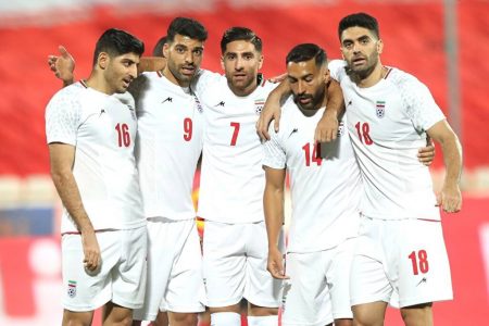 ایران برای قهرمانی به مصاف قطر برود