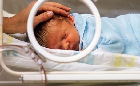 میزان موالید در ۷ سال گذشته ۳۳ درصد کاهش یافته است