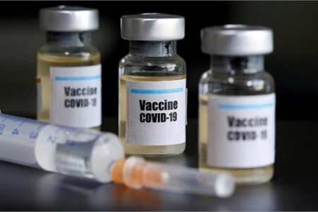 کارگران خط تولید واکسینه می‌شوند