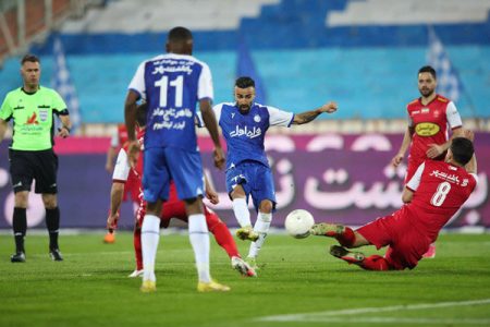 استقلال = پرسپولیس ؛ پرسپولیس صدر نشین باقی ماند