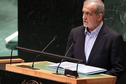 ایران همواره در برابر تندباد‌های تاریخ استوار ایستاده است