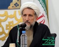 مسئولان، به‌ویژه اعضای مجلس خبرگان، باید حلقه واسطه بین مردم و حاکمیت باشند