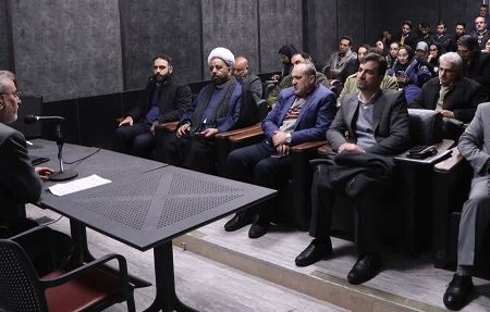 دشمن به‌دنبال آن بود که صف مردم و اغتشاشگران در هم آمیخته شود