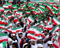 ملت ایران هرگز تن به سلطه و وابستگی نخواهد داد