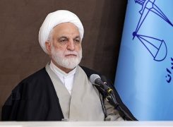 با عناصر فاسد درون قوه قضائیه قاطعانه برخورد می‌کنیم