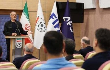 امیدواریم با اقتدار پرچم پرافتخار ایران را به اهتزاز درآورید