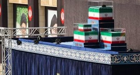از این لحظه دیگر همه ملت ایران خانواده شهید است
