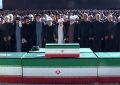 عالمیان ! مصلی محشر به پا شده است عالمیان ! مصلی محشر به پا شده است