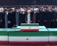 عالمیان ! مصلی محشر به پا شده است