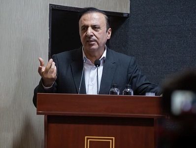 عکاس باید فراتر از محدوده جغرافیایی قاب خود بیندیشد