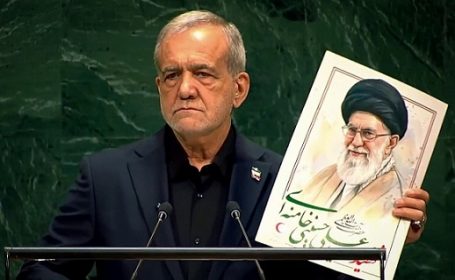 ایران باید به اندازهای قدرتمند باشد که بقا و پیشرفت آن تهدید نشود ایران باید به اندازهای قدرتمند باشد که بقا و پیشرفت آن تهدید نشود